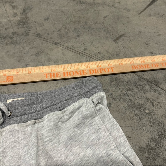 Faherty Men’s Whitewater Sweat Shorts Gray - Picture 6 of 11